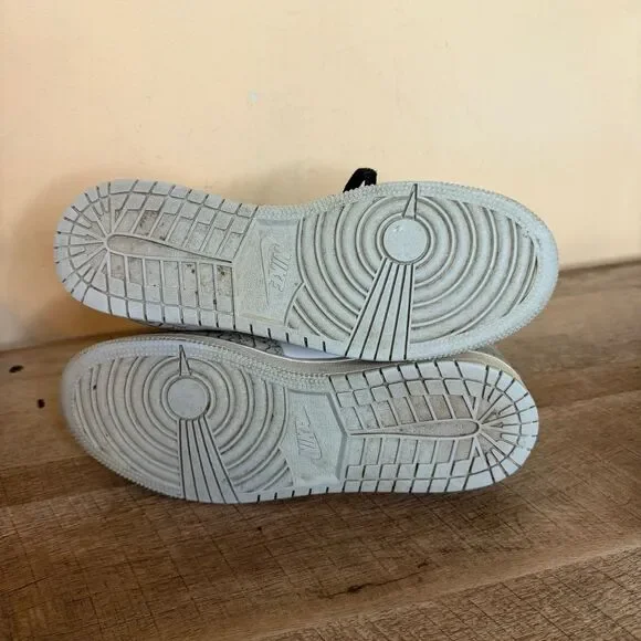 Nike Air Jordan 1 Retro OG High White Cement Elephant Print boys Shoes Sz 7Y - Picture 7 of 9